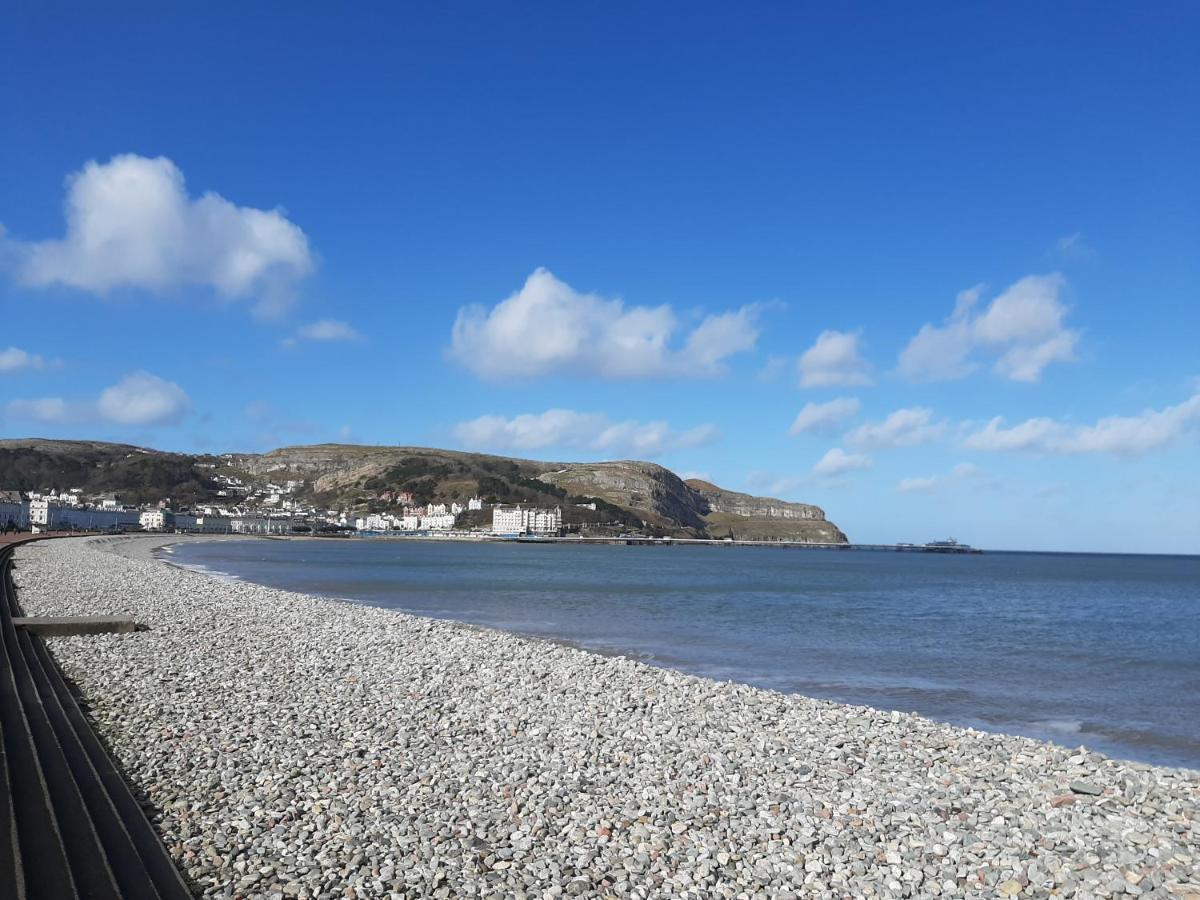 Copper Mine Cottage Llandudno Exterior photo