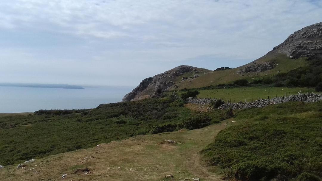 Copper Mine Cottage Llandudno Exterior photo