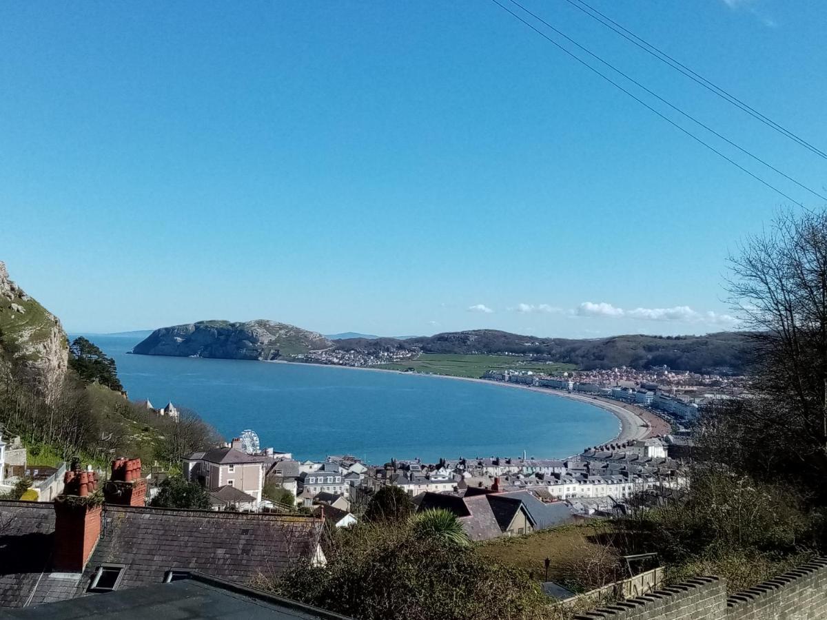 Copper Mine Cottage Llandudno Exterior photo